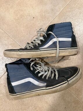 Vans navy blue SK8-Hi
